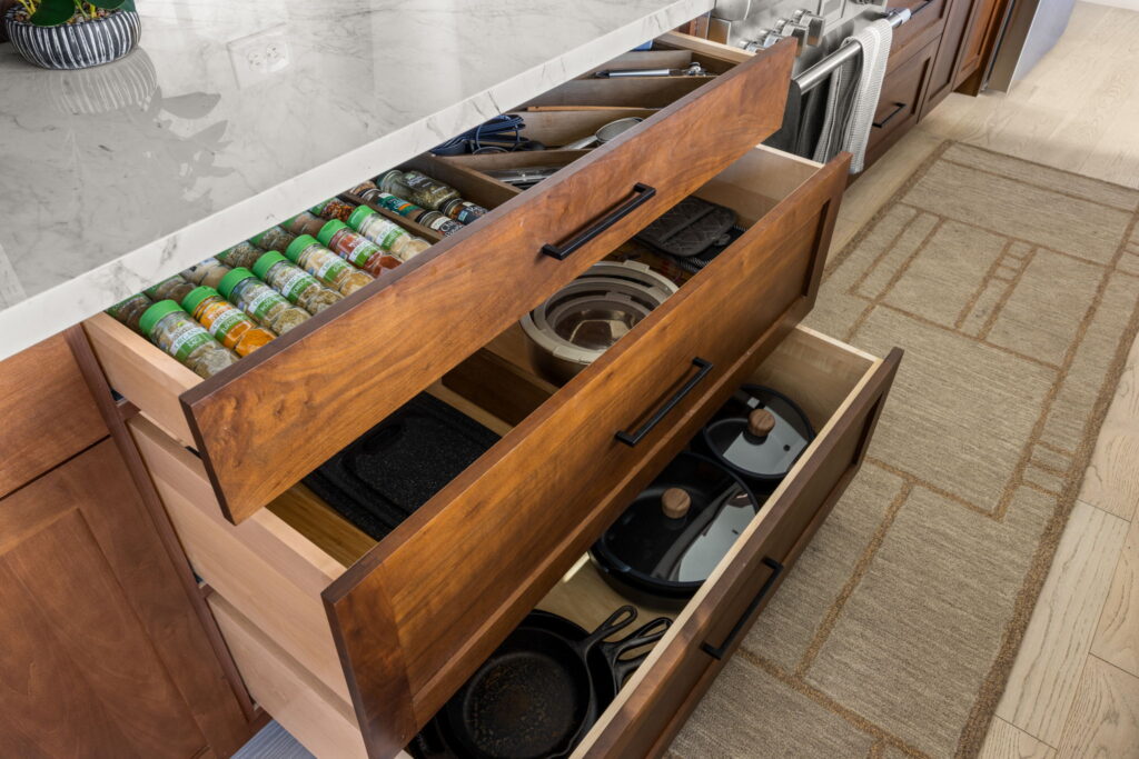 28-web-or-mls-20251219 2605 Little John Ln-28