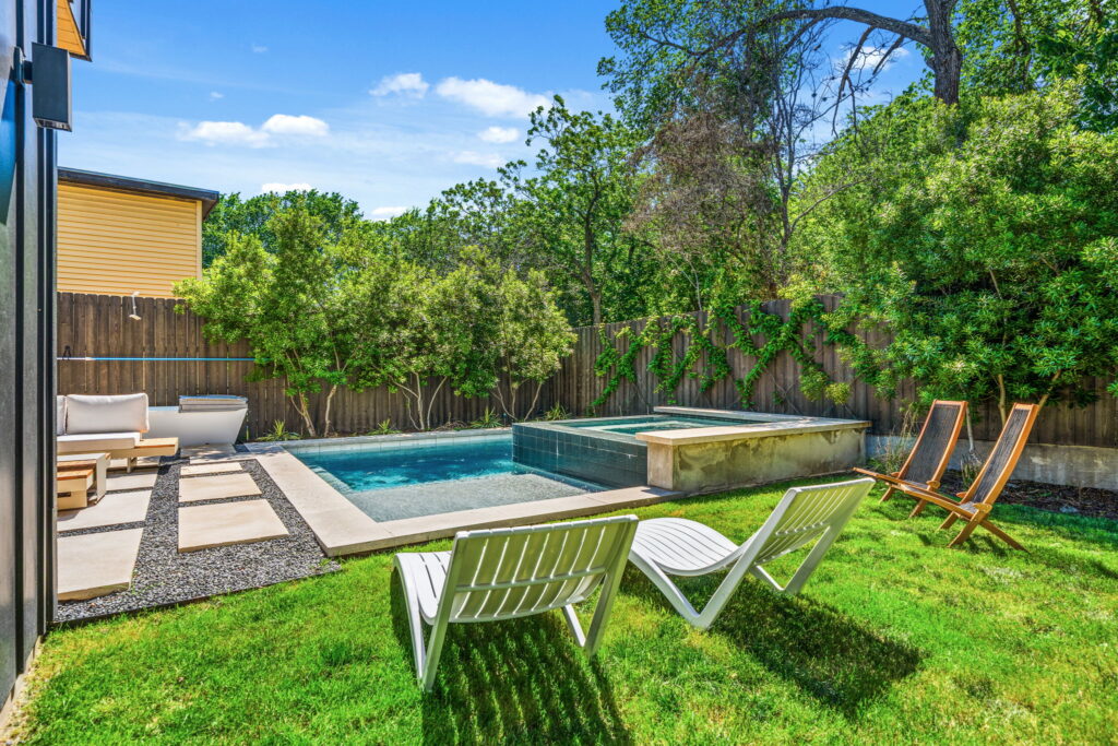 3-web-or-mls-20260514 502 Thrasher Ln Ext-3