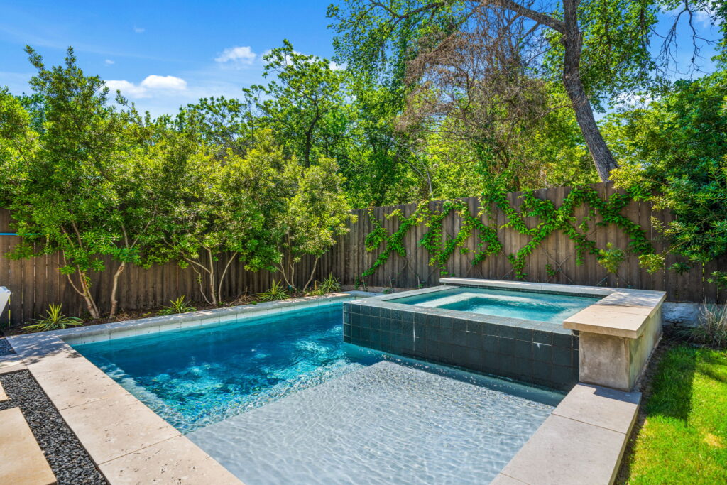 4-web-or-mls-20260514 502 Thrasher Ln Ext-4