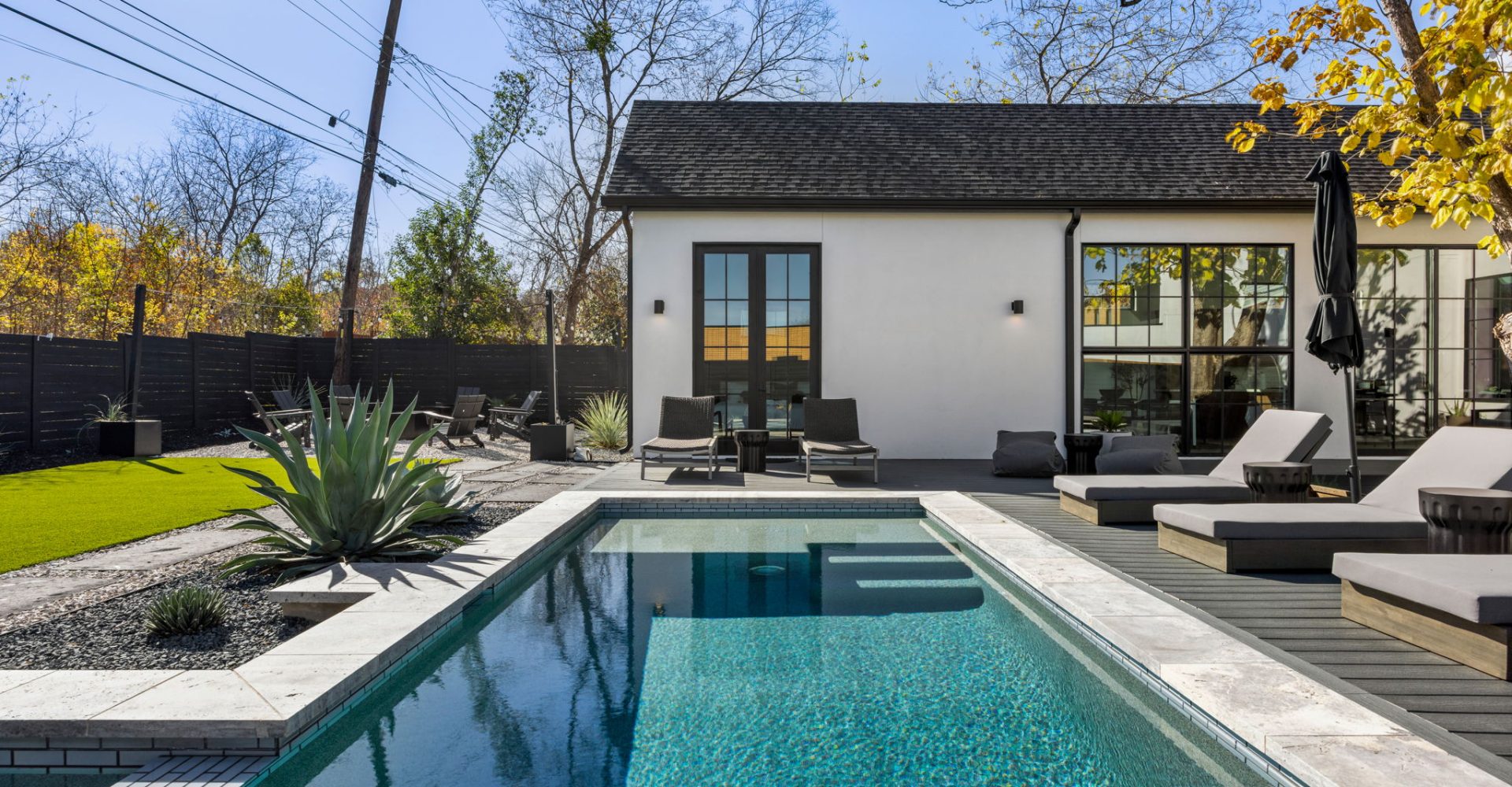 33-web-or-mls-20251219 2605 Little John Ln-33