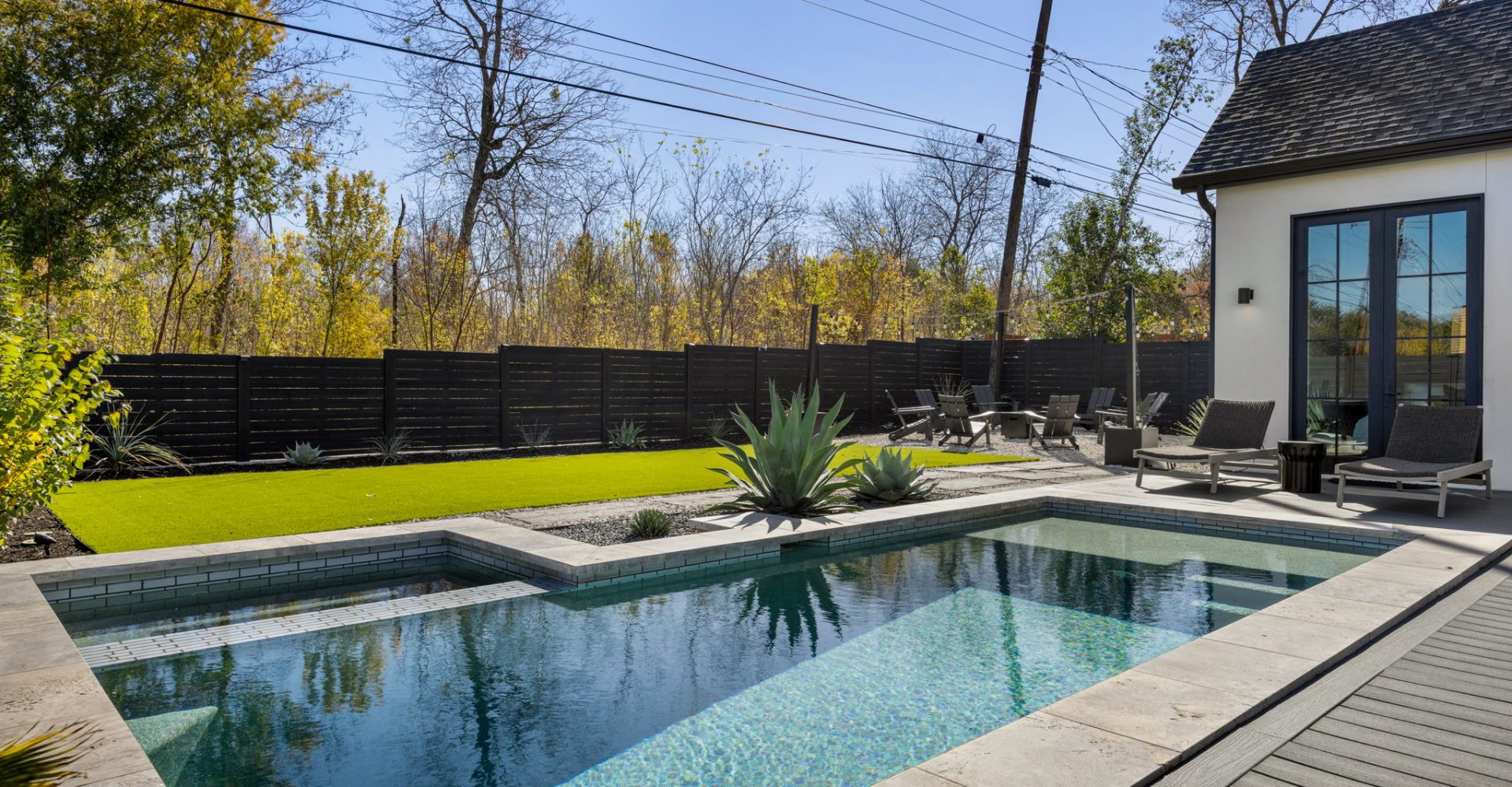 38-web-or-mls-20251219 2605 Little John Ln-38