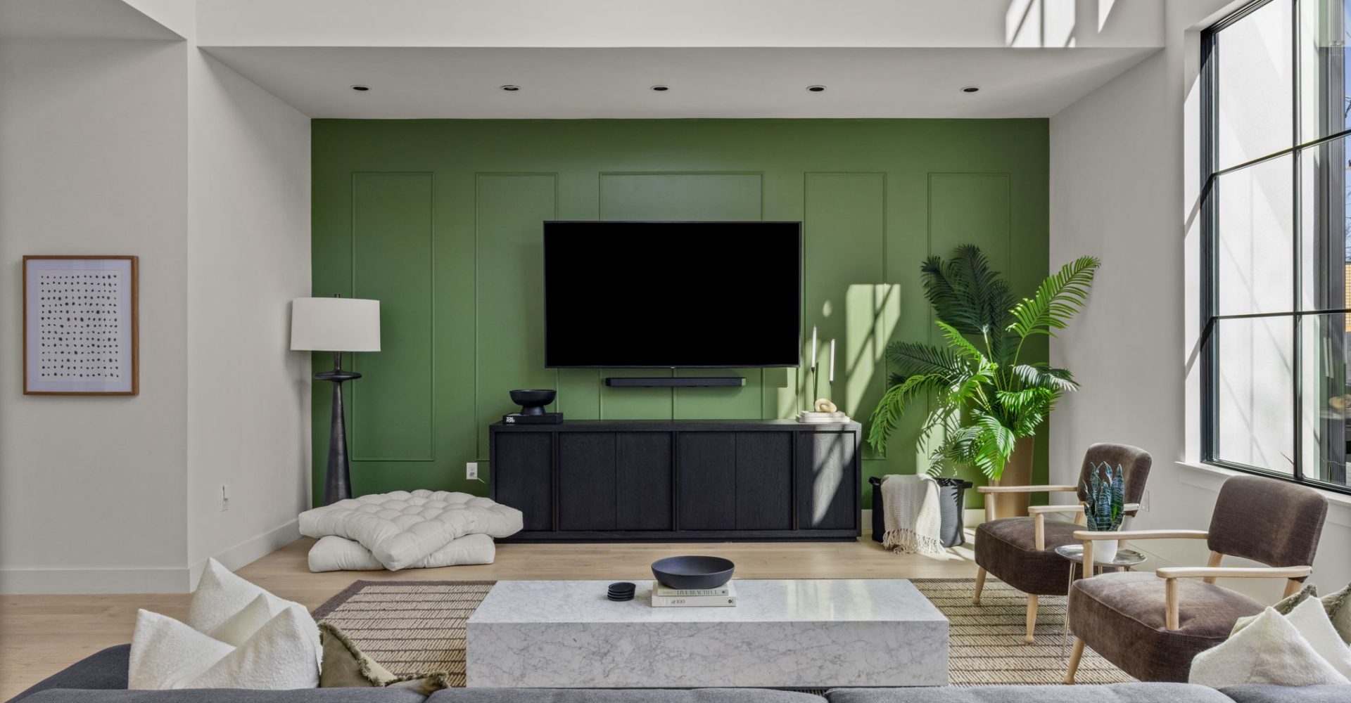 6-web-or-mls-20251219 2605 Little John Ln-6